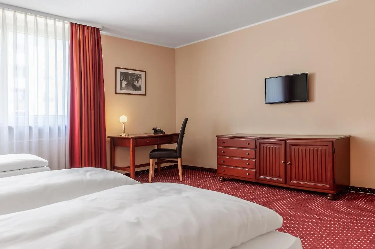 Invite Hotel An Der Kaiserburg Nuremberg 3*,